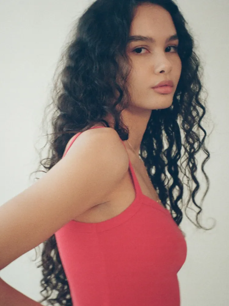 Women Réalisation Par Baby Tank - Real Red