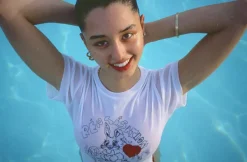 Women Réalisation Par Bunny Tee - Red Heart