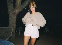Women Réalisation Par Real Beanie - Honeybee