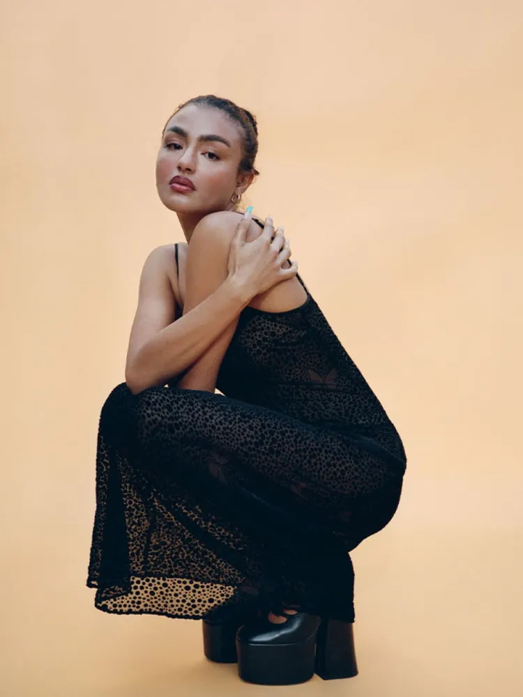 Women Réalisation Par The Alana - Luna Butterfly