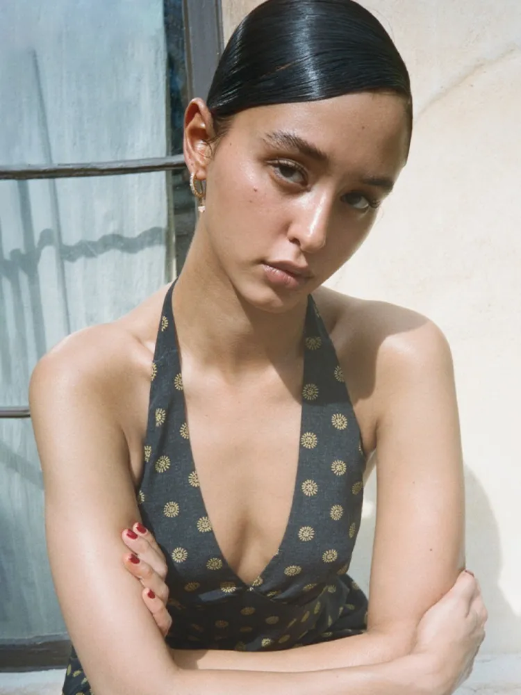 Women Réalisation Par The Leila - Sunburst