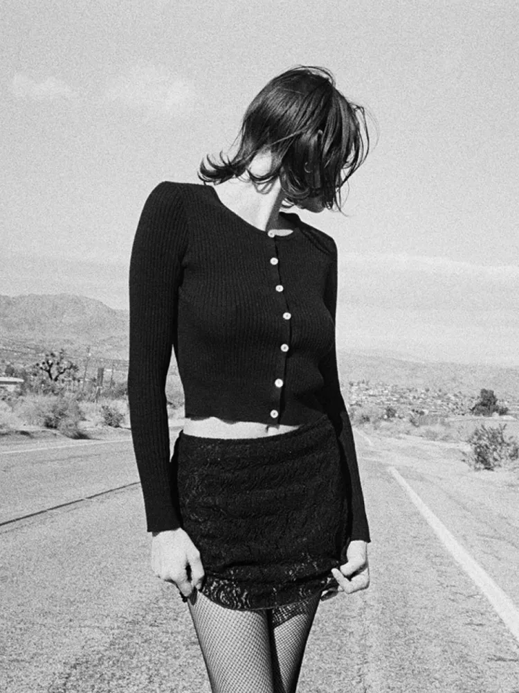 Women Réalisation Par The Lola - Noir