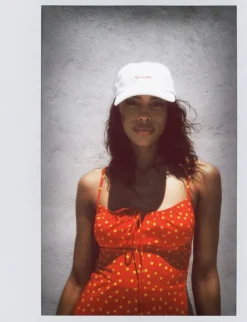 Women Réalisation Par The Real Cap - White